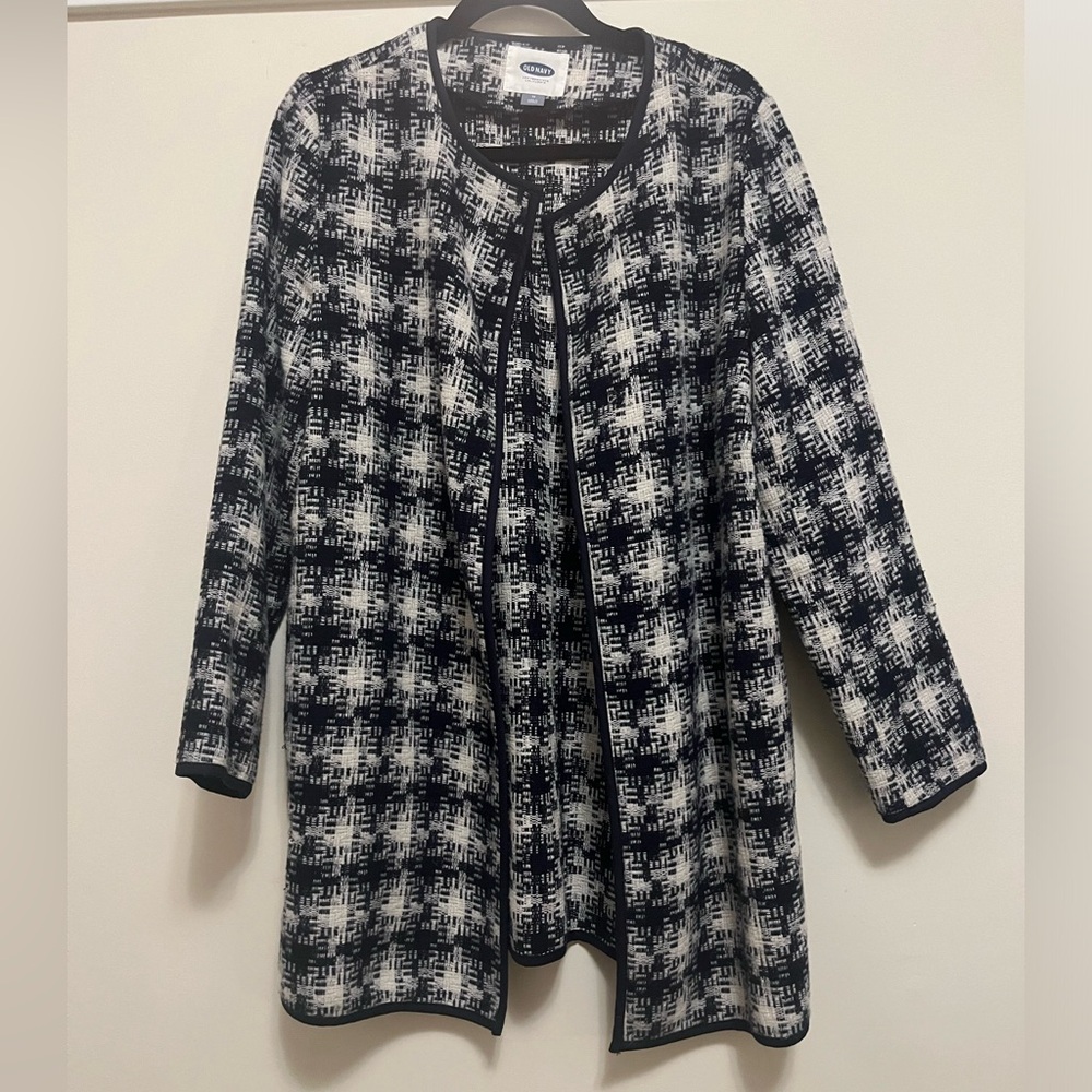 Navy & White Houndstooth Coat - Medium